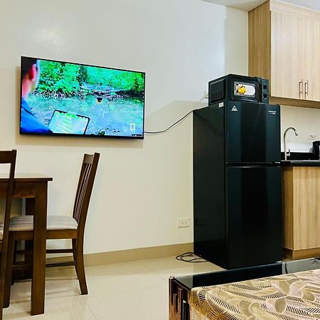 Shore 2 Residences Tower 2 Pasay Bagian luar foto
