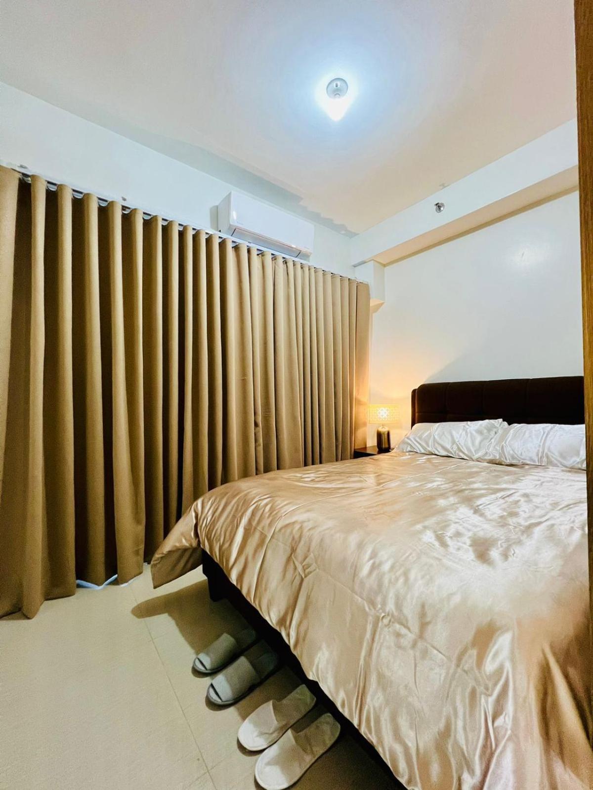 Shore 2 Residences Tower 2 Pasay Bagian luar foto